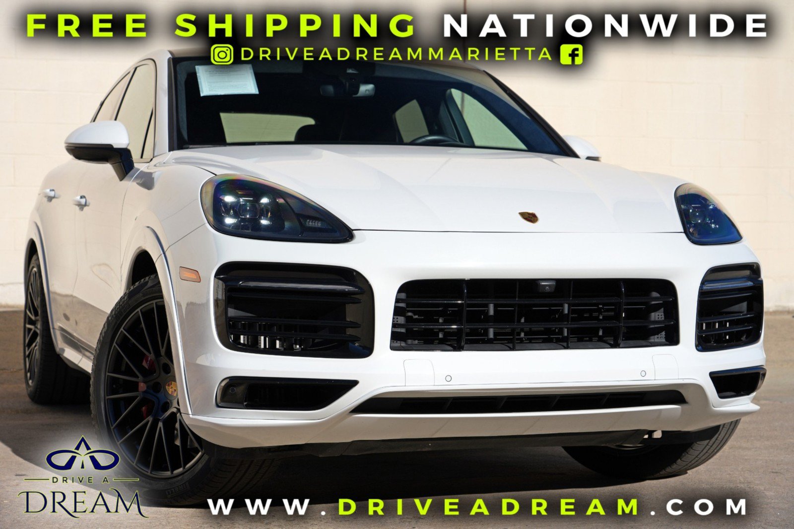 Used 2022 Porsche Cayenne GTS w/ Towing Package w/o Tow Ball AWD/4WD image 2