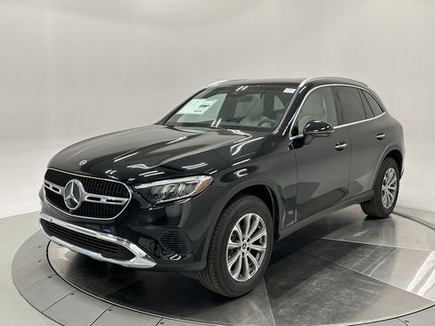 New 2026 Mercedes-Benz GLC 300 4MATIC image 3