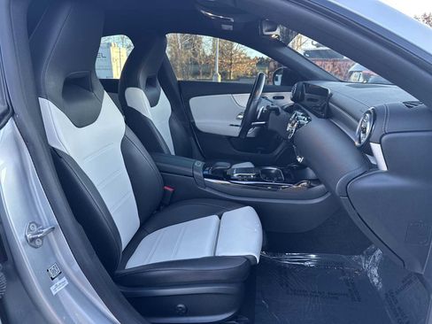 Certified 2022 Mercedes-Benz CLA 35 AMG 4MATIC w/ AMG Night Package image 20