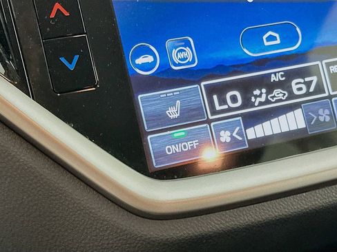 Certified 2024 Subaru Ascent Premium w/ Convenience Package image 27