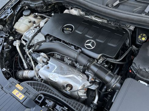 Certified 2022 Mercedes-Benz GLA 250 4MATIC image 26
