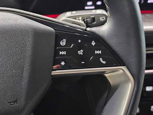 Used 2025 Audi Q5 Prestige image 28