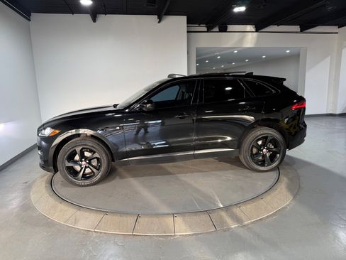 Used 2020 Jaguar F-PACE Prestige image 13