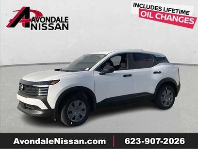 New 2025 Nissan Kicks S