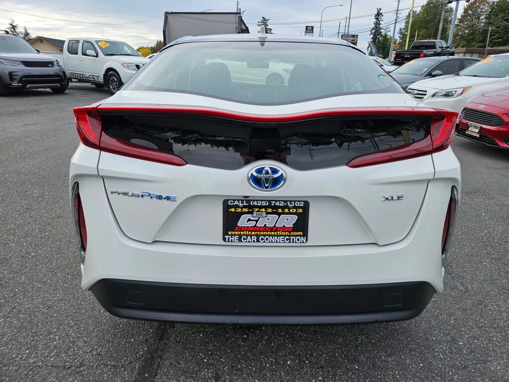 Used 2020 Toyota Prius Prime XLE FWD image 5
