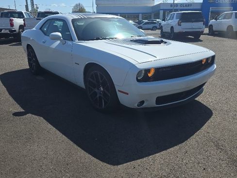 Used 2016 Dodge Challenger R/T Plus RWD image 12