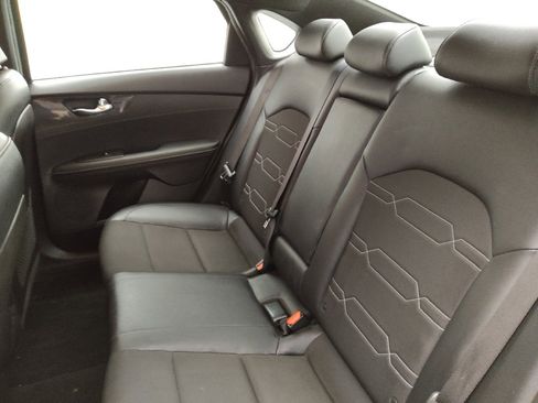 Used 2022 Kia Forte GT-Line FWD image 18