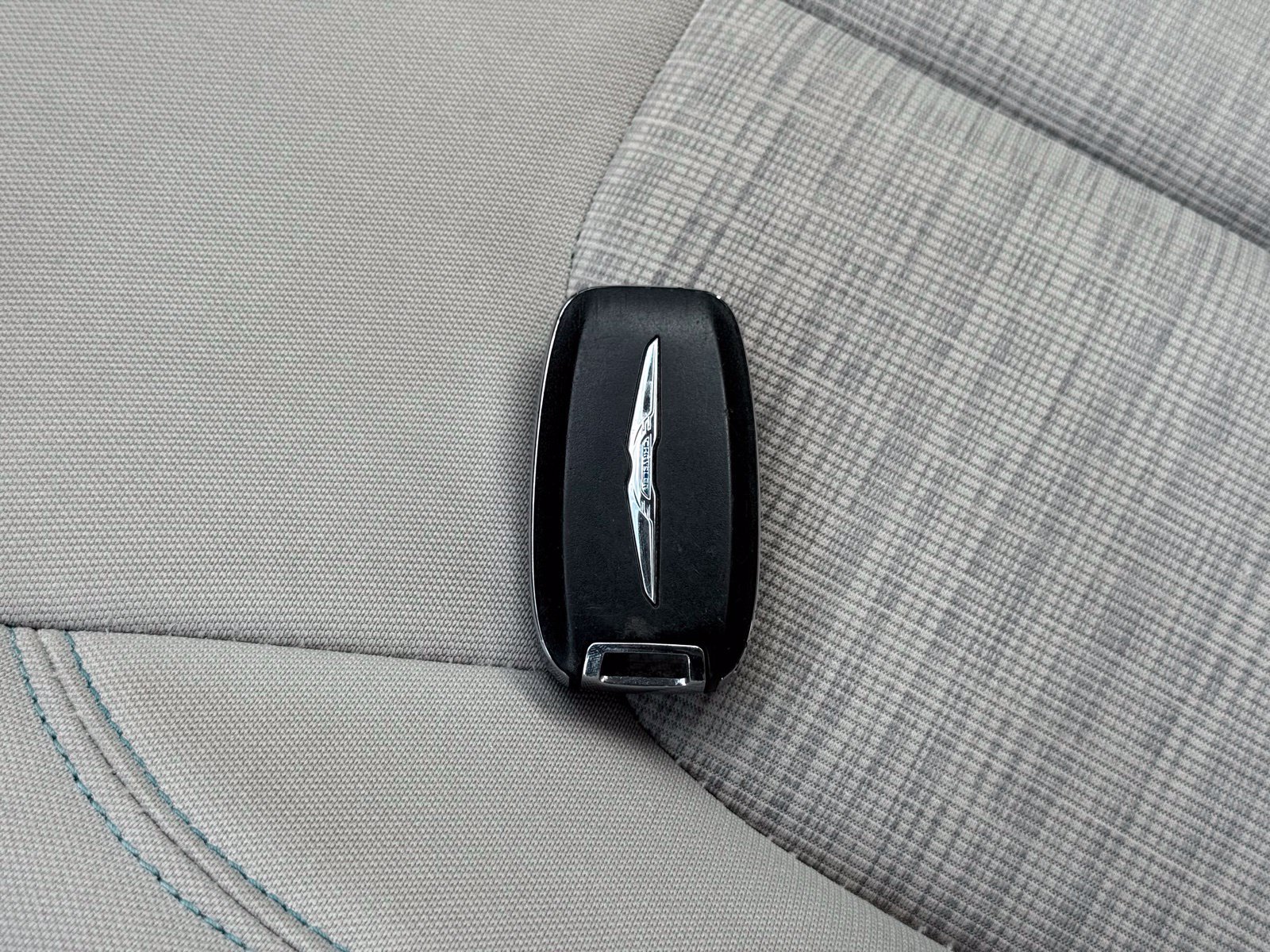 Used 2018 Chrysler Pacifica Touring Plus FWD image 48