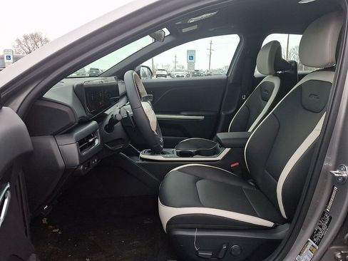 New 2026 Kia K4 GT-Line image 6