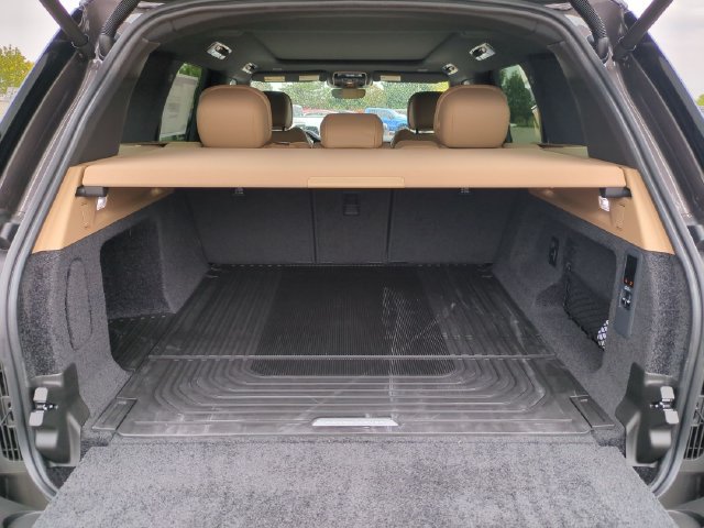 New 2027 Land Rover Range Rover SE AWD/4WD image 16