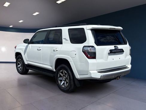 Used 2022 Toyota 4Runner TRD Off-Road Premium AWD/4WD image 3