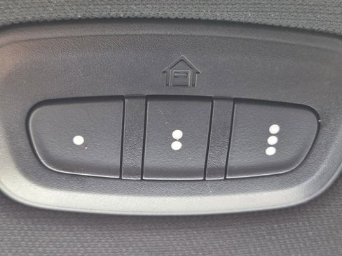 Used 2022 RAM 1500 Big Horn image 46