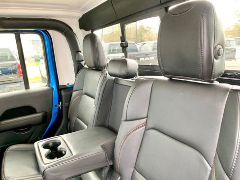 Used 2022 Jeep Gladiator Mojave w/ LED Lighting Group image 13