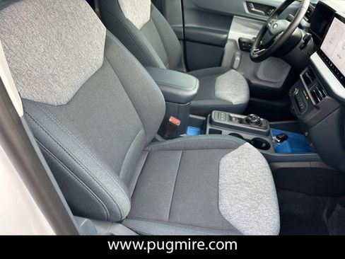 New 2026 Ford Maverick XLT w/ XLT Luxury Package image 13