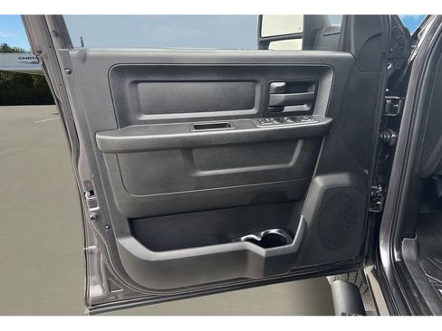 Used 2025 RAM 2500 Tradesman image 14