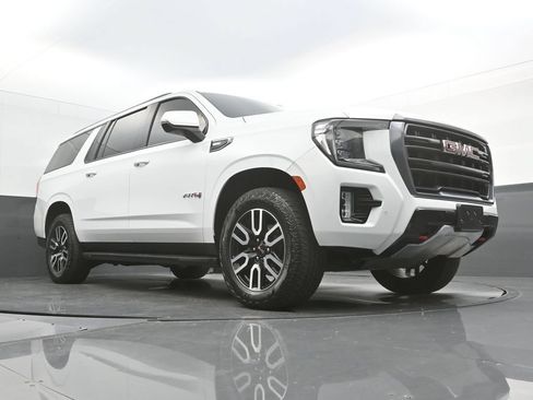 Used 2024 GMC Yukon XL AT4 AWD/4WD image 50
