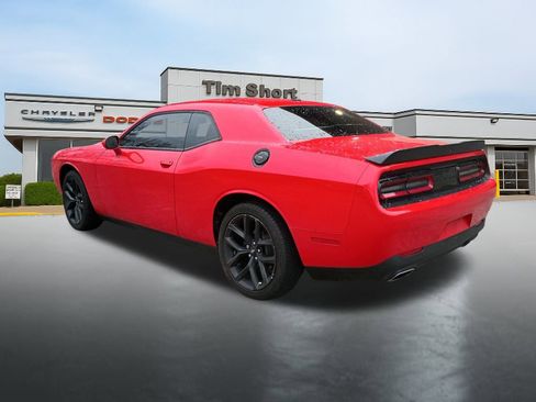 Used 2021 Dodge Challenger SXT w/ Blacktop Package image 3