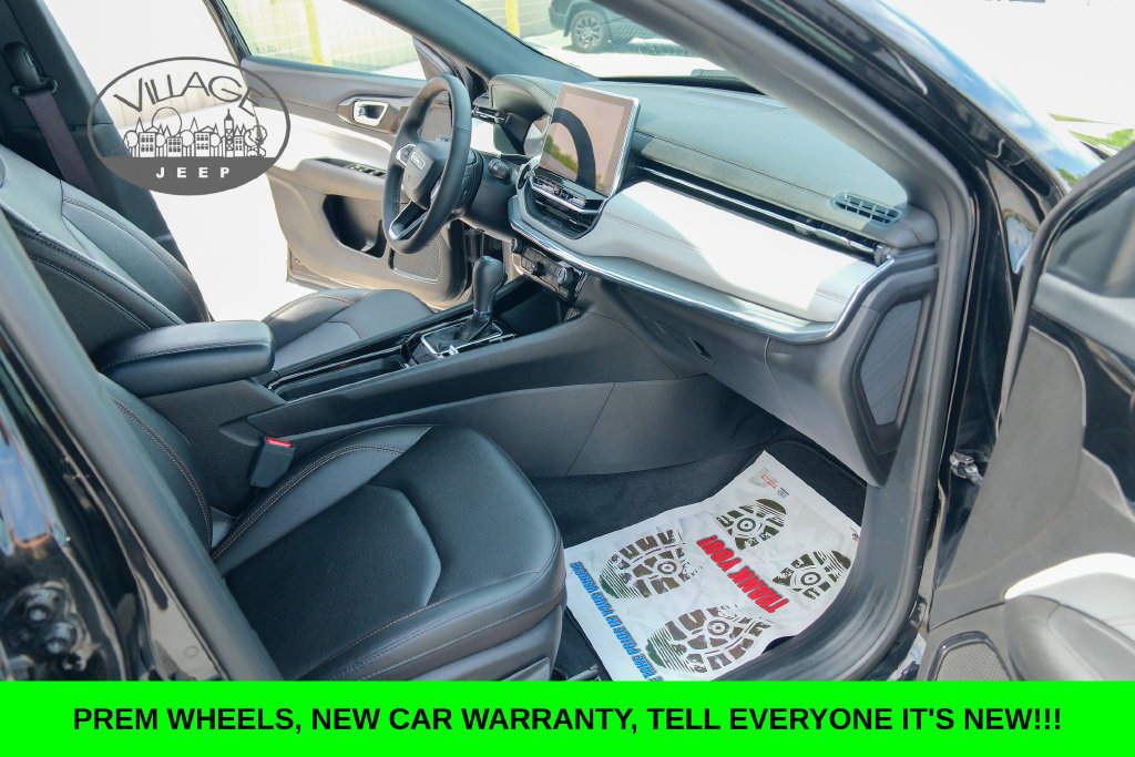 Used 2024 Jeep Compass Limited AWD/4WD image 12