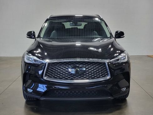 Used 2020 INFINITI QX50 Luxe w/ Navigation Package AWD/4WD image 3