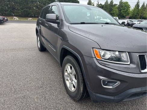 Used 2015 Jeep Grand Cherokee Laredo w/ Quick Order Package 23E AWD/4WD image 7