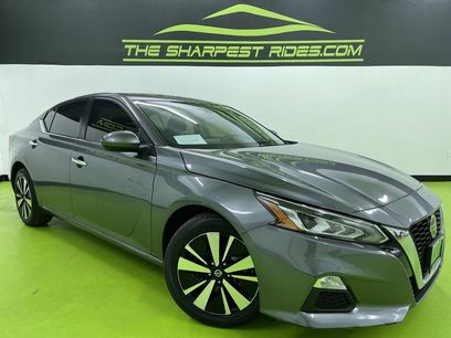 Used 2022 Nissan Altima 2.5 SV