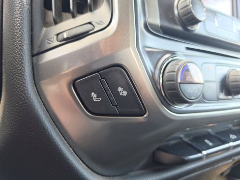 Used 2018 Chevrolet Silverado 1500 LT w/ All Star Edition AWD/4WD image 26