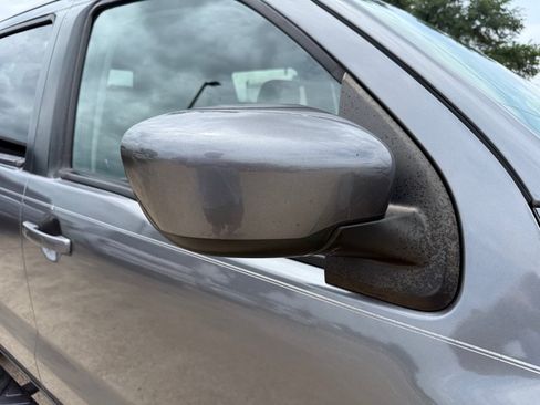 Used 2022 Nissan Frontier SV RWD image 10