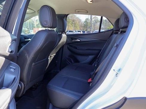 Certified 2025 Buick Encore GX Preferred image 10