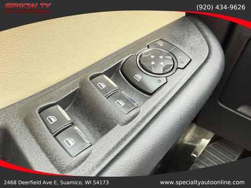 Used 2020 Ford Edge SE w/ Cargo Accessory Package FWD image 34