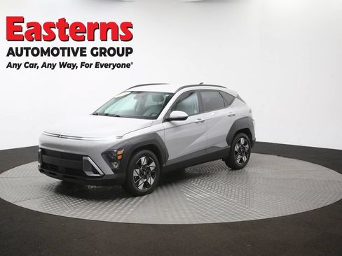 Used 2025 Hyundai Kona SEL FWD image 54