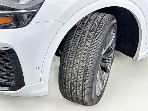 Used 2025 Audi Q8 Premium Plus w/ Premium Plus Package image 25