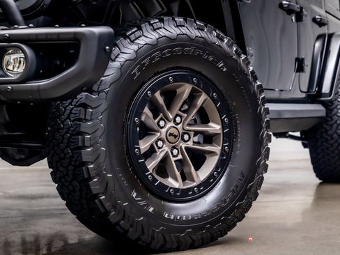 Used 2024 Jeep Wrangler Unlimited Rubicon 392 AWD/4WD image 30