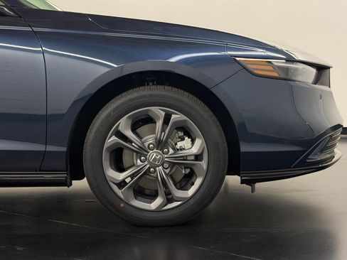 New 2026 Honda Accord EX-L image 12
