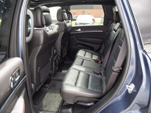 Used 2021 Jeep Grand Cherokee Trailhawk w/ Trailhawk Luxury Group AWD/4WD image 24