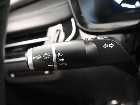 Used 2025 INFINITI QX60 Luxe AWD/4WD image 18