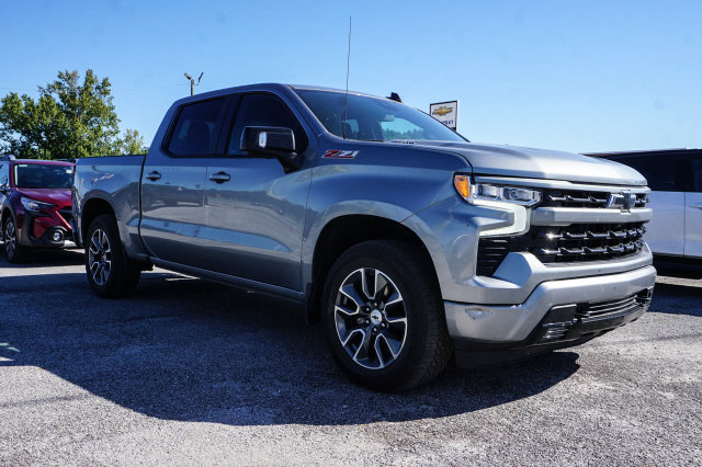 Used 2023 Chevrolet Silverado 1500 RST w/ RST All Star Premium Package AWD/4WD image 2