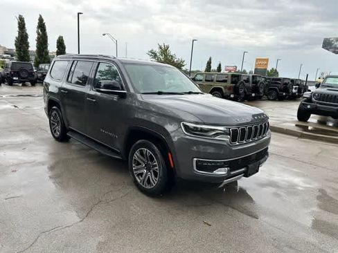 Certified 2024 Jeep Wagoneer Series II AWD/4WD image 23