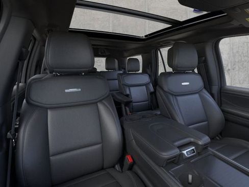 New 2026 Ford Expedition Platinum w/ Stealth Performance Package AWD/4WD image 35