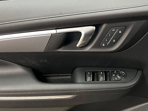 New 2026 Buick Enclave Sport Touring w/ Power Package AWD/4WD image 13
