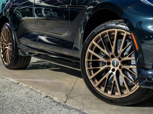 New 2026 Aston Martin DBX 707 image 2