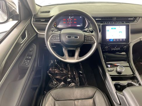 Used 2021 Jeep Grand Cherokee L Limited AWD/4WD image 21