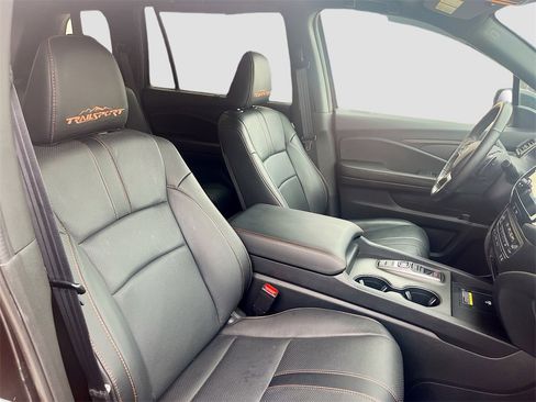 Used 2024 Honda Passport TrailSport image 30