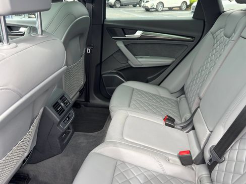 Used 2021 Audi SQ5 Premium Plus w/ Premium Plus Package AWD/4WD image 31