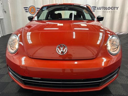 Used 2018 Volkswagen Beetle 2.0T S FWD image 3