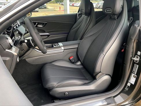 New 2026 Mercedes-Benz CLE 300 4MATIC Cabriolet image 9