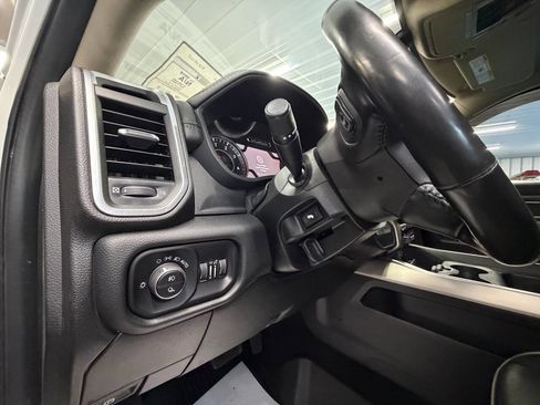 Used 2019 RAM 3500 Laramie image 19