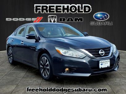 Used 2018 Nissan Altima 2.5 SV w/ 2.5 SV Technology Package
