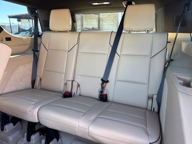 Used 2023 Cadillac Escalade Premium Luxury AWD/4WD image 52
