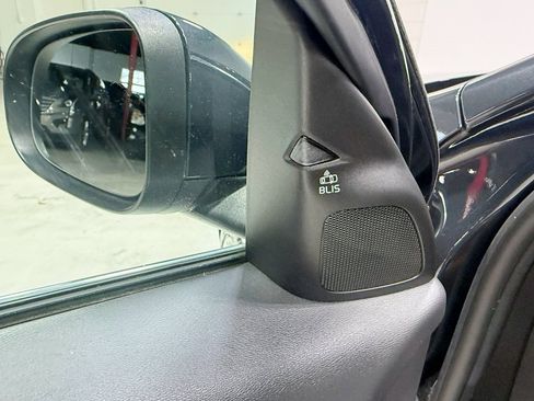 Used 2015 Volvo S60 T5 Premier image 32