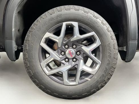 Used 2022 GMC Sierra 1500 Denali AWD/4WD image 34